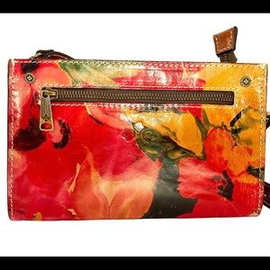 Patricia Nash Tropical Crossbody!